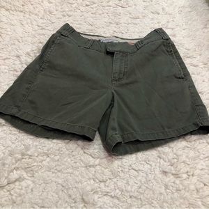 Columbia Sportswear Hiking short women’s size 4 green